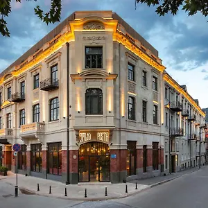 Radisson Red جورجيا